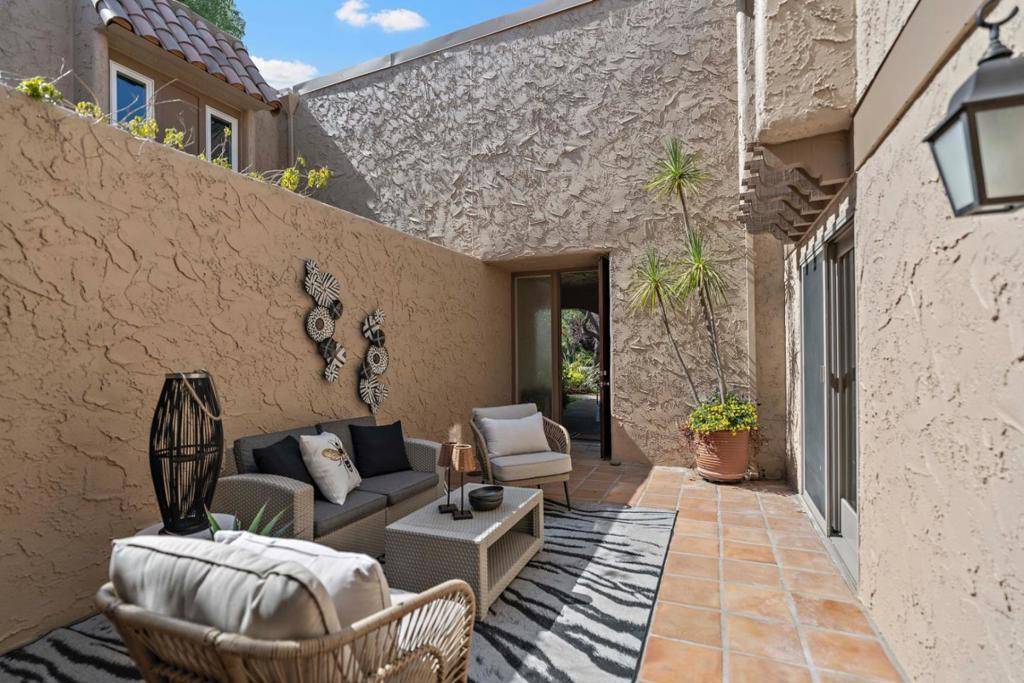 Los Gatos, CA 95032,133 El Porton