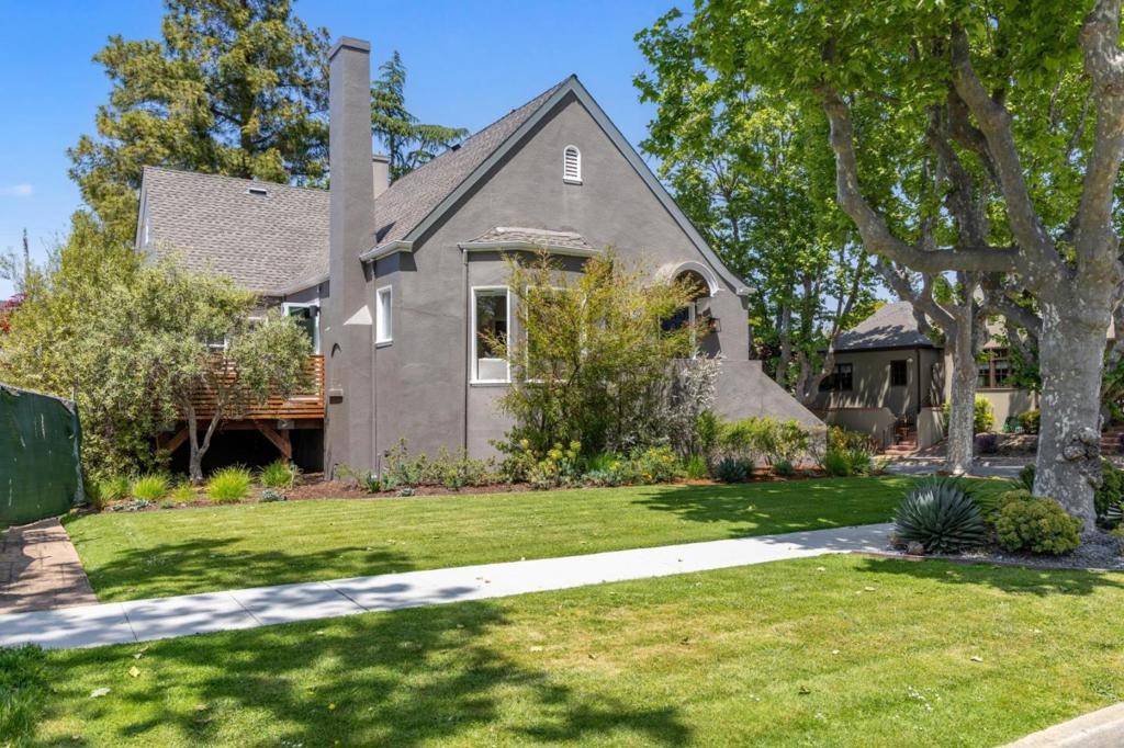 Burlingame, CA 94010,2200 Hillside DR