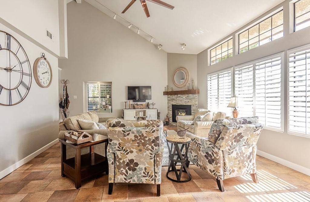 Reedley, CA 93654,1262 W Flora AVE