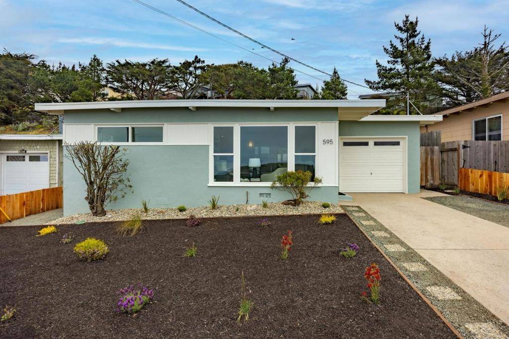Pacifica, CA 94044,595 Manor DR