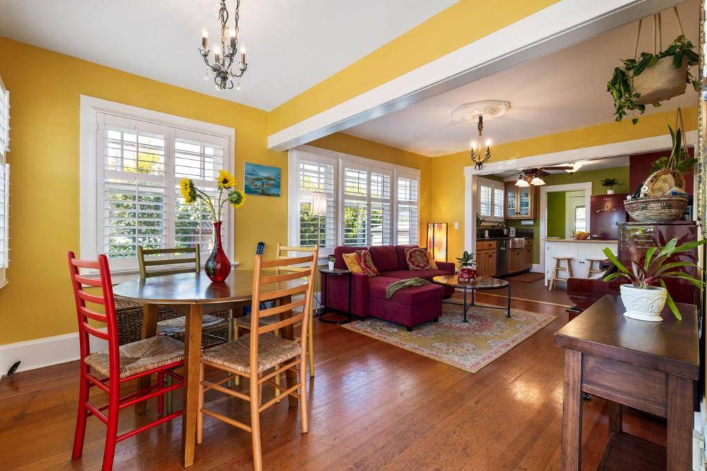 Santa Cruz, CA 95060,113 Washburn AVE