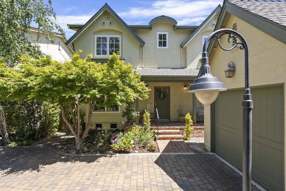 Menlo Park, CA 94025,1246 Hoover ST