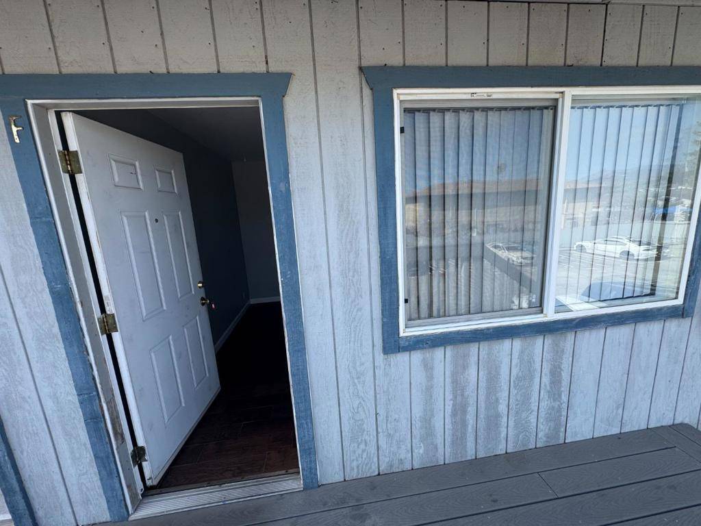 Salinas, CA 93905,1049 Rider AVE #F