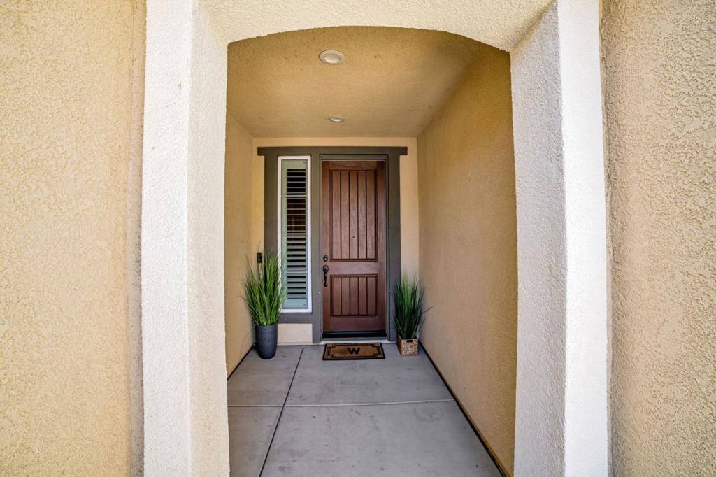 Tracy, CA 95377,4535 Mckenzie AVE