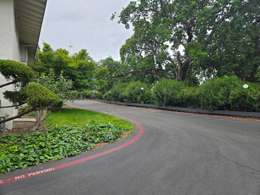 Los Gatos, CA 95032,14225 Lora DR #59