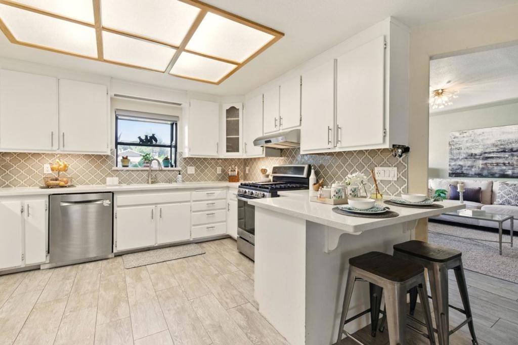 Fremont, CA 94538,39332 Wilford ST