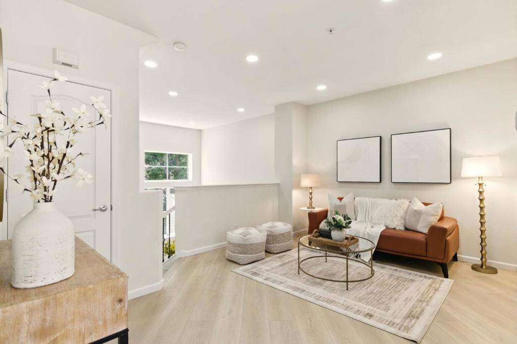 Santa Clara, CA 95054,1833 Silva PL