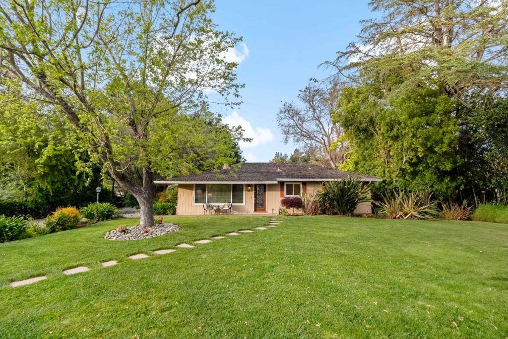 Atherton, CA 94027,97 Snowden AVE