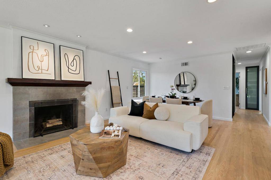728 Glencoe CT Sunnyvale, CA 94087
