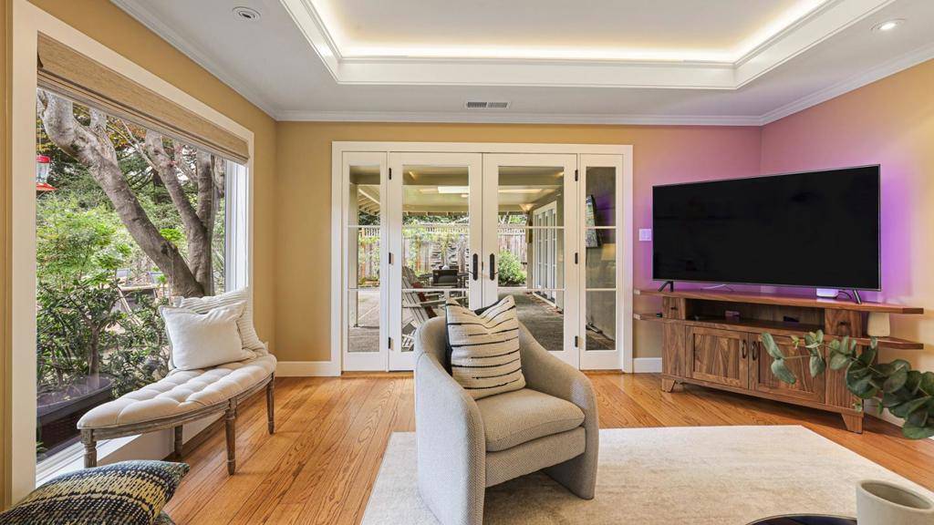 Portola Valley, CA 94028,161 E Floresta WAY