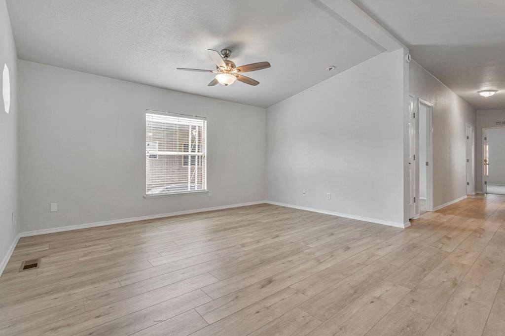 Watsonville, CA 95076,789 Green Valley