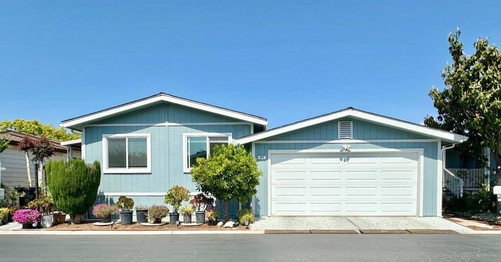 San Jose, CA 95111,383 Chateau La Salle DR
