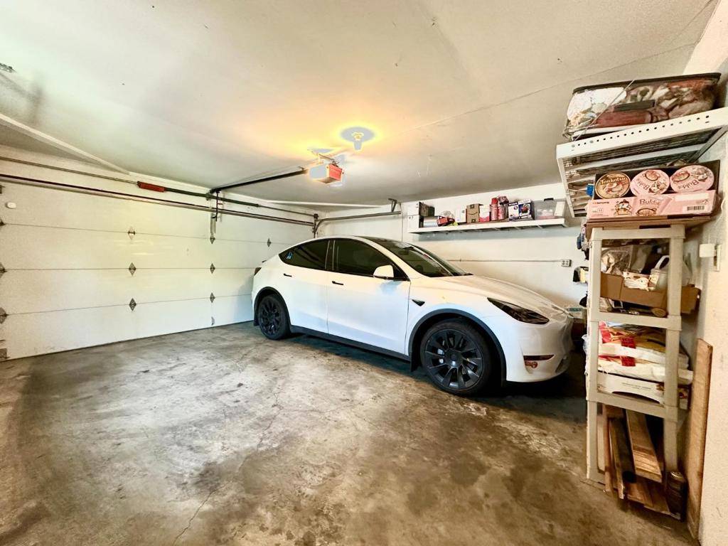 San Jose, CA 95111,383 Chateau La Salle DR