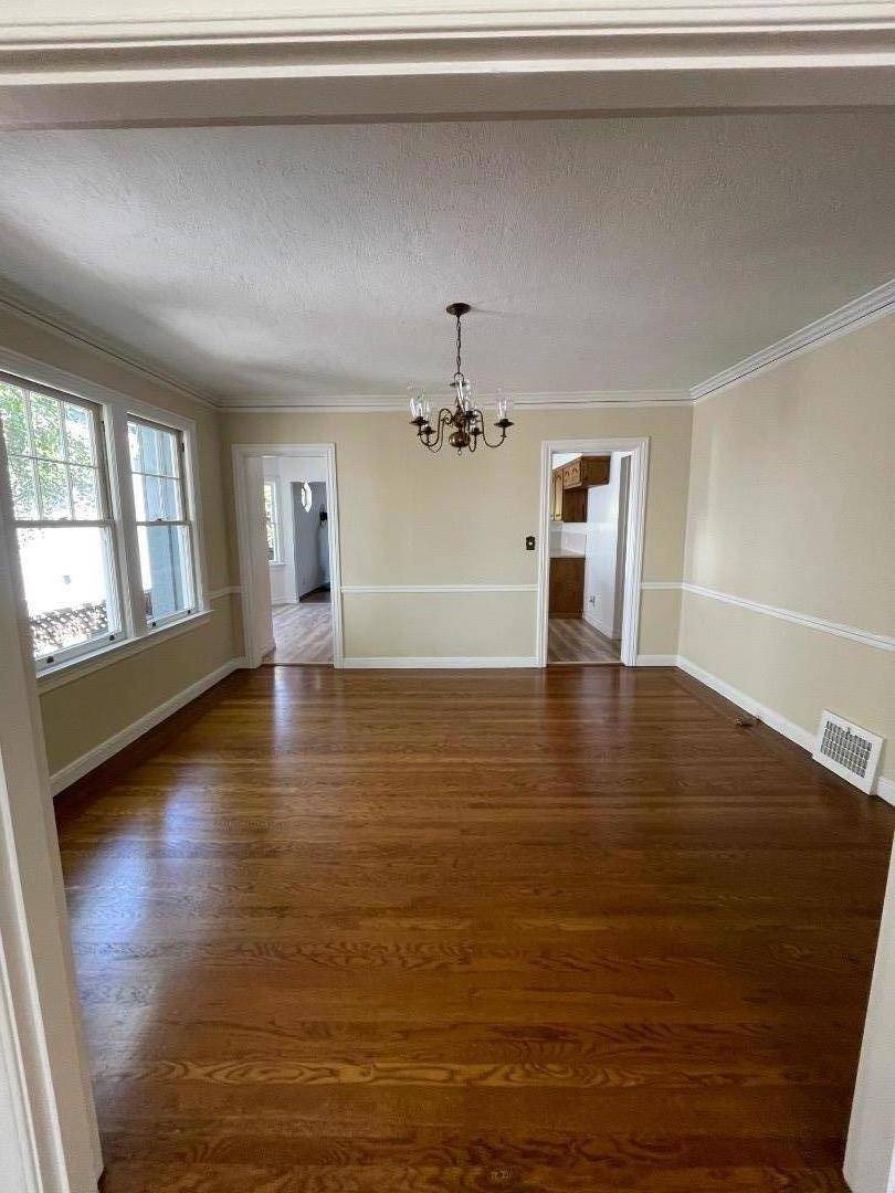 Burlingame, CA 94010,535 Corbitt DR