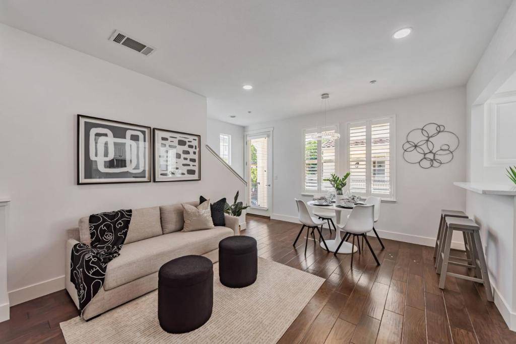 Sunnyvale, CA 94089,413 Topaz TER