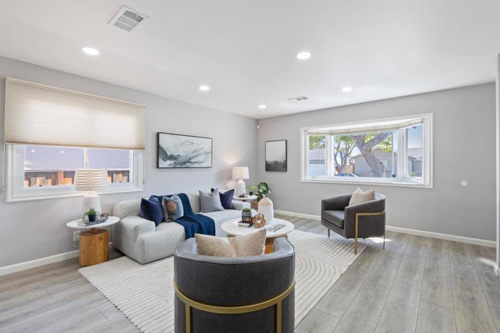 Sunnyvale, CA 94087,1573 Mallard WAY