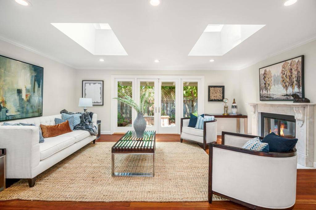 Los Gatos, CA 95032,137 Fairmead LN