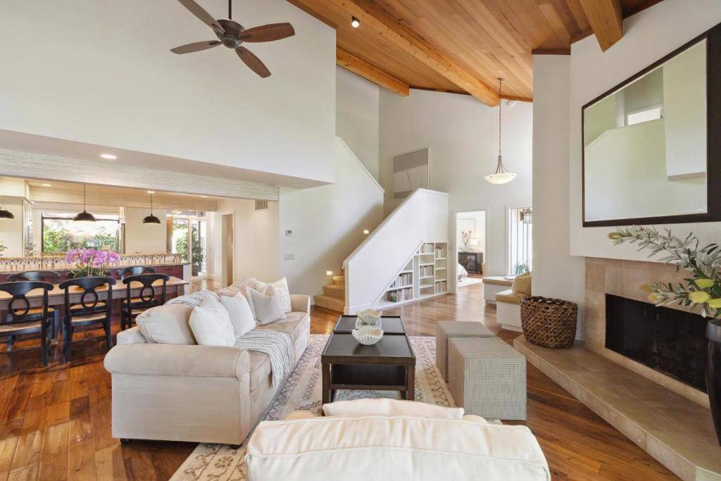 Carmel, CA 93923,9583 Redwood CT