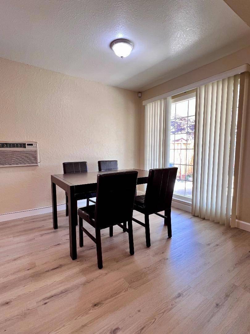 Hayward, CA 94544,28272 Dickens AVE