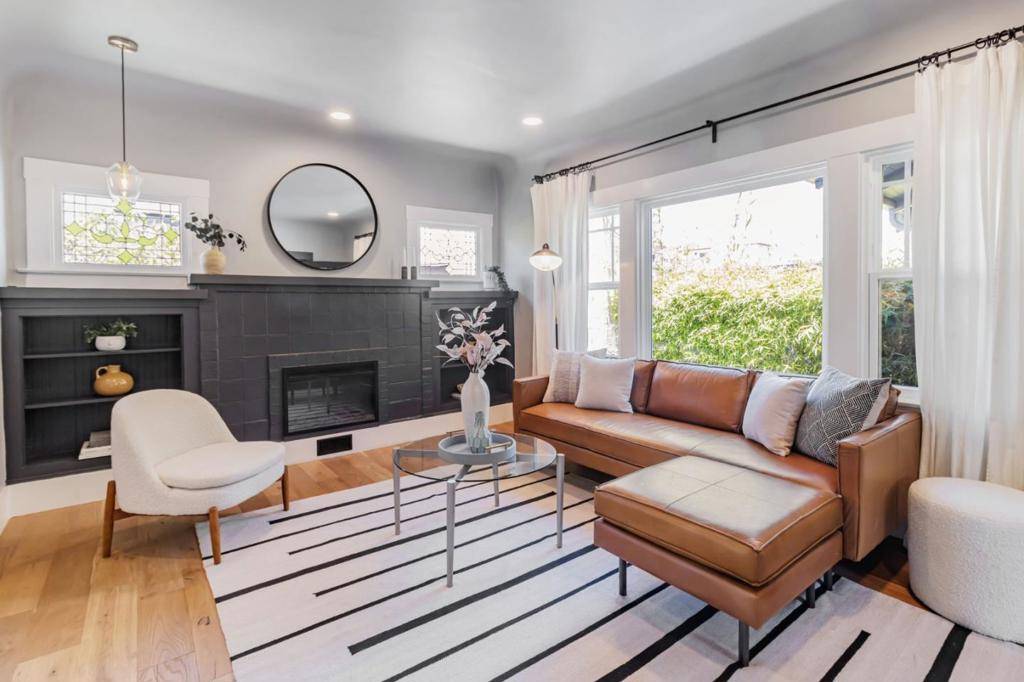 Oakland, CA 94611,1833 Brandon ST