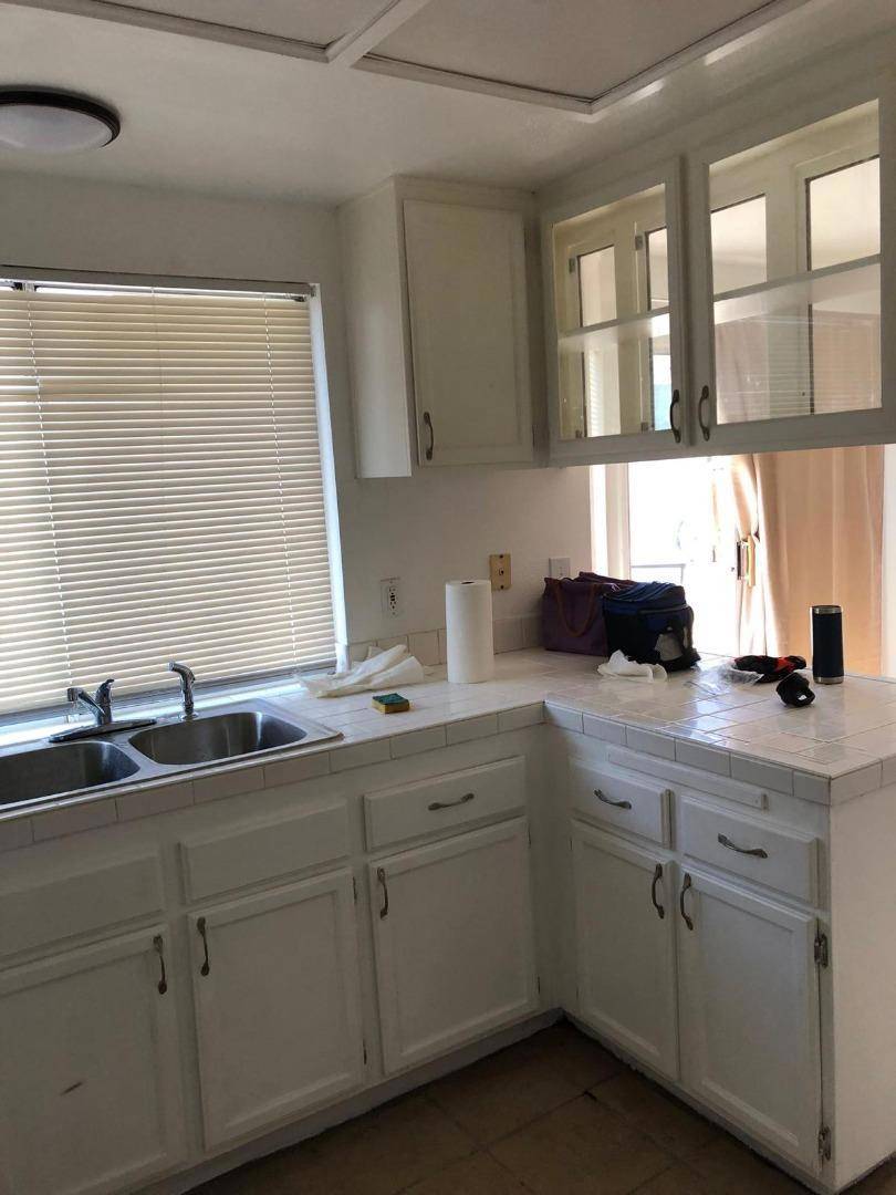 Stockton, CA 95206,1507 Capitol CIR