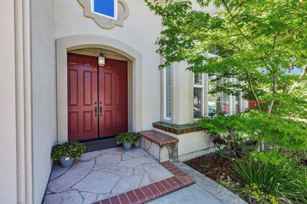 Saratoga, CA 95070,18898 Bellgrove CIR