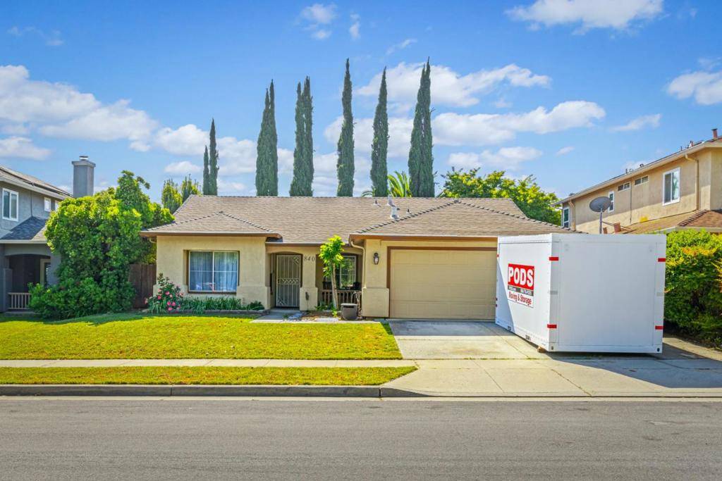 Gilroy, CA 95020,840 Babbs Creek DR