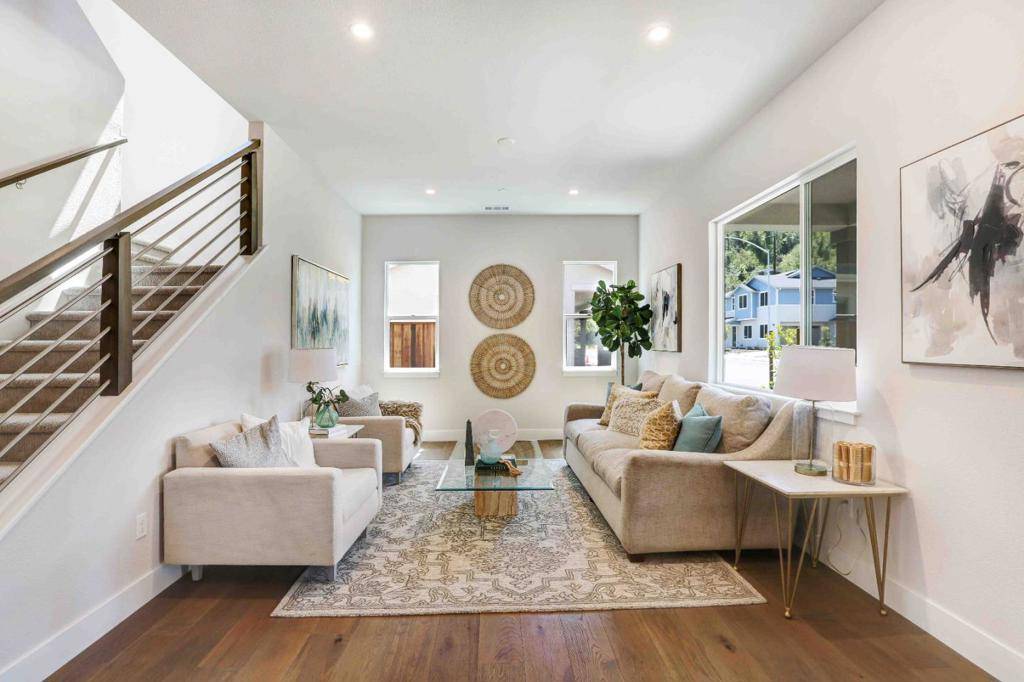 Napa, CA 94558,125 Waterstone CT