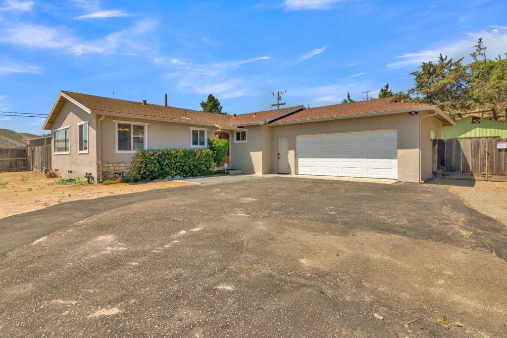 King City, CA 93930,50850 Pine Canyon RD