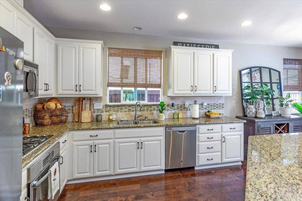 Gilroy, CA 95020,270 Robin PL
