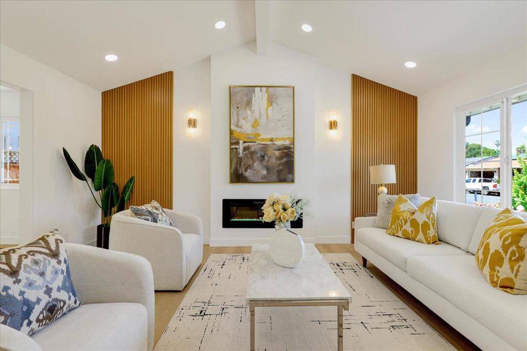 San Jose, CA 95123,104 Cherry Blossom DR