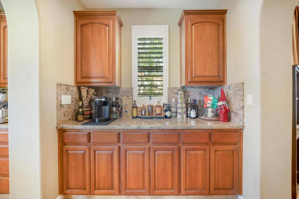 7271 Eagle Ridge DR Gilroy, CA 95020