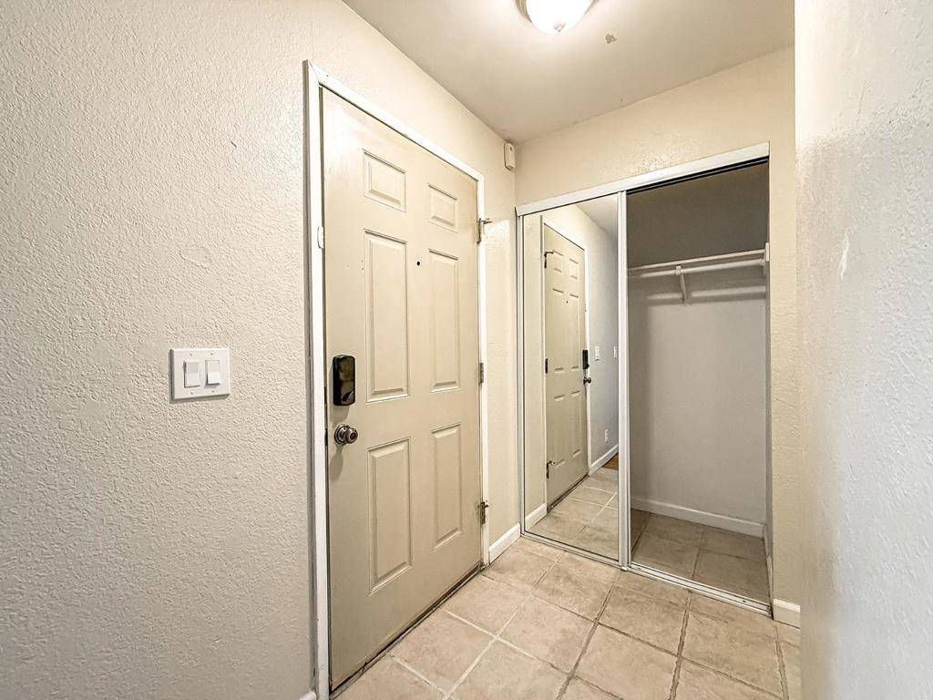 Hayward, CA 94544,29629 Mountain Oak CT #47