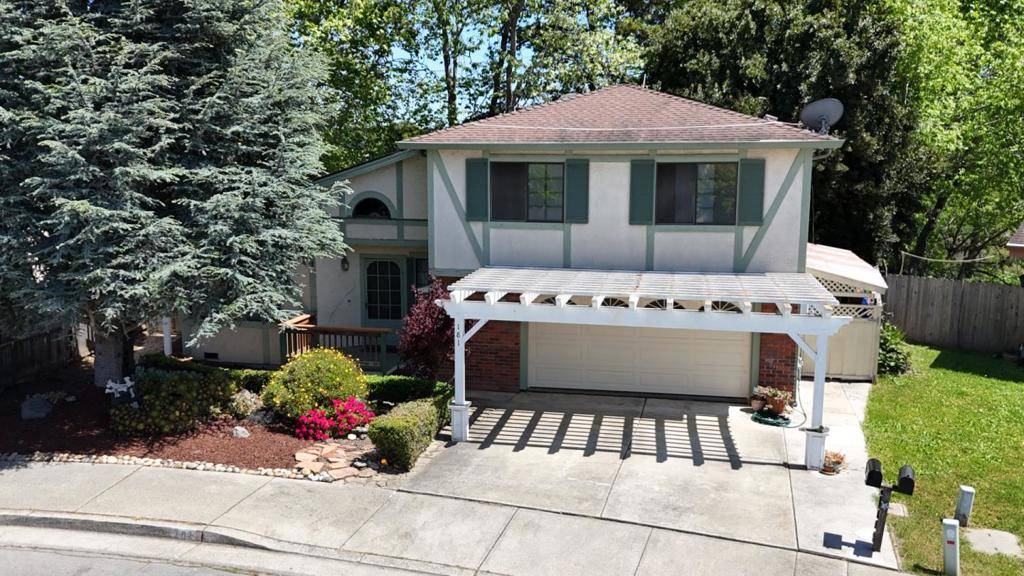 Watsonville, CA 95076,181 Hope DR