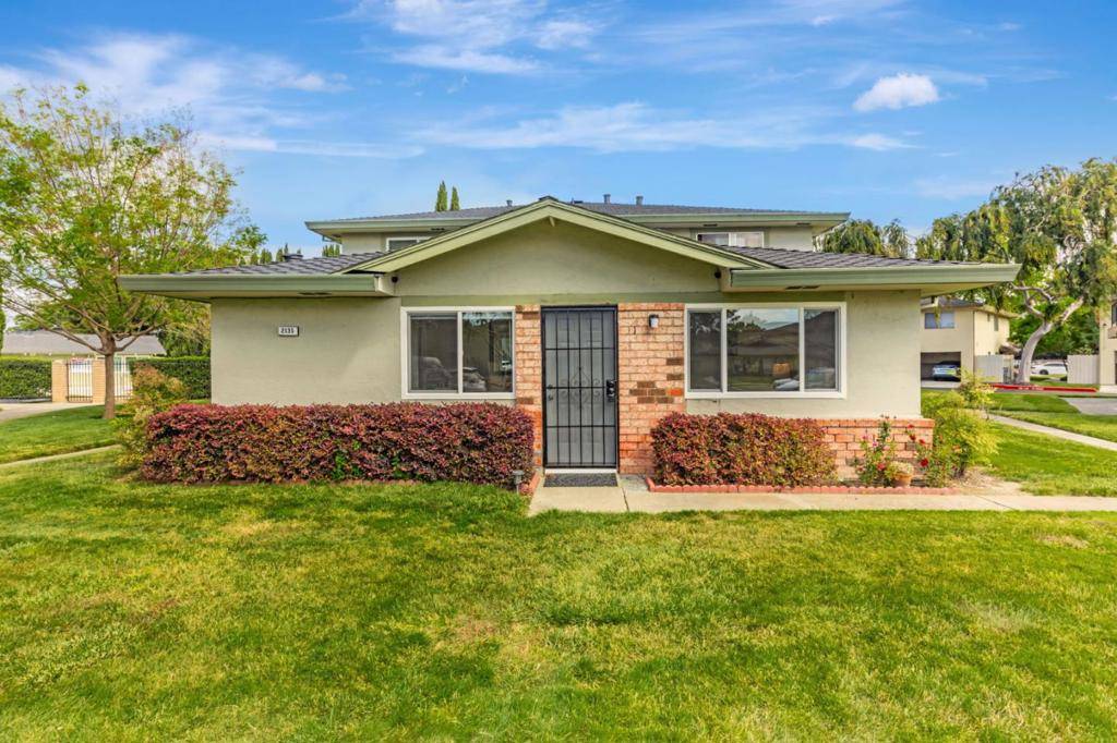 Union City, CA 94587,2135 Swan CT #1