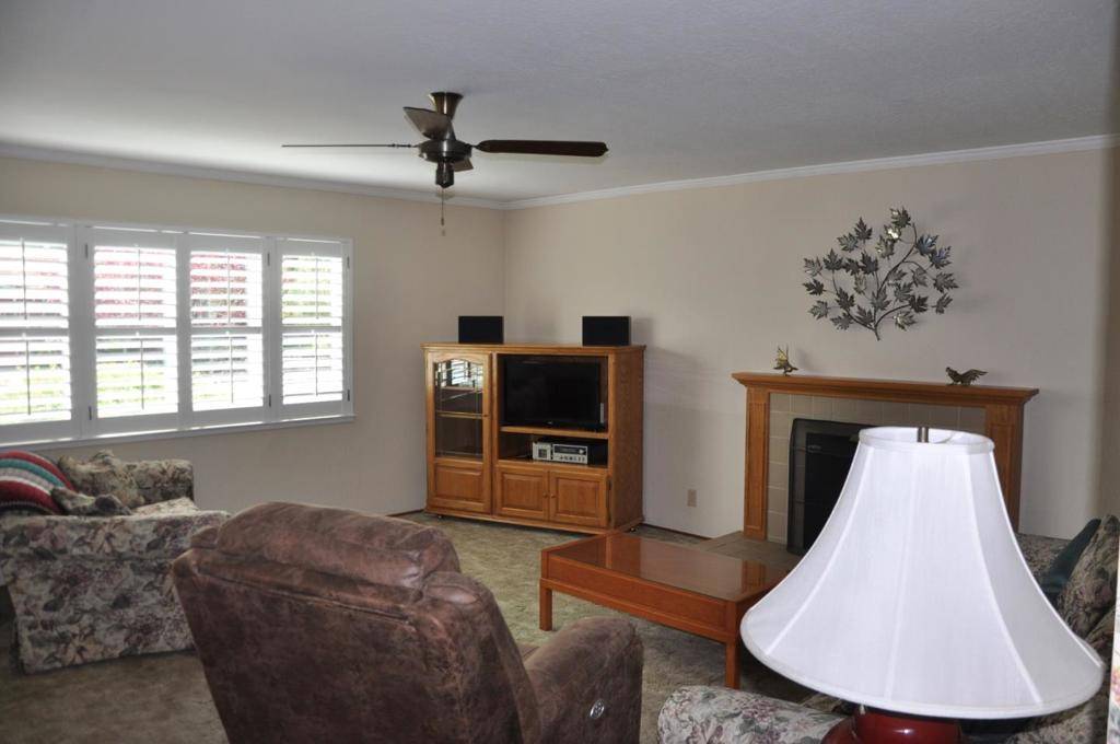 Santa Clara, CA 95050,2461 Ramke PL