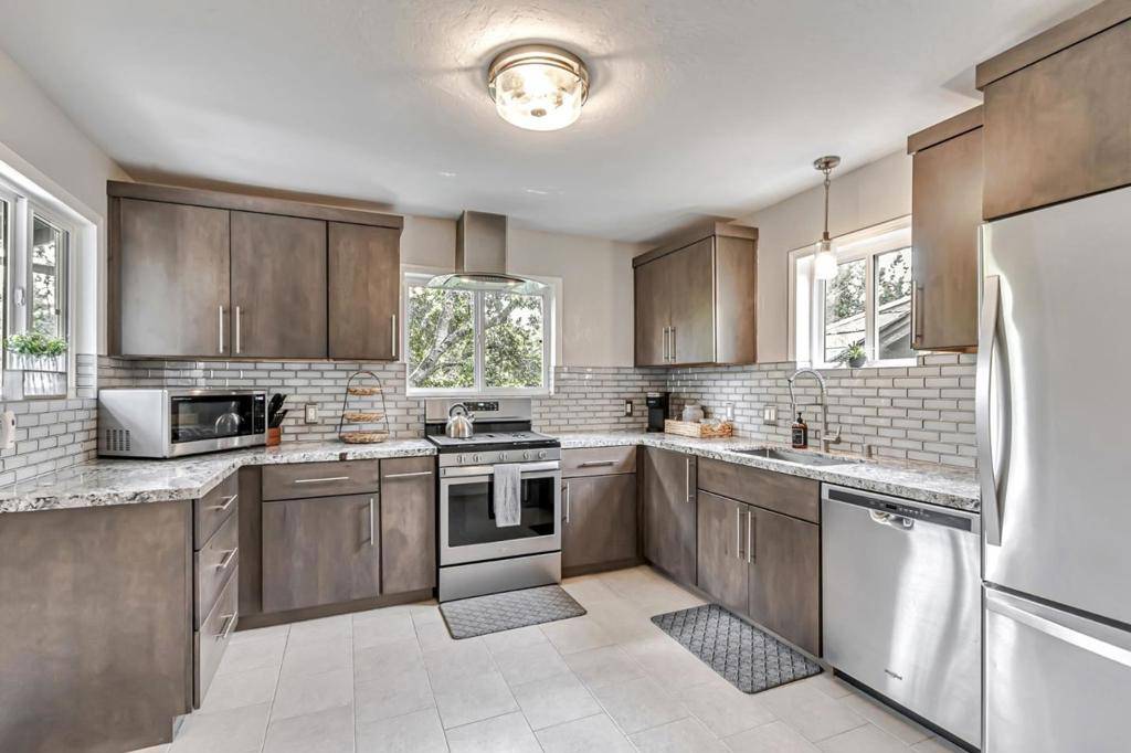 440 Tabor DR Scotts Valley, CA 95066