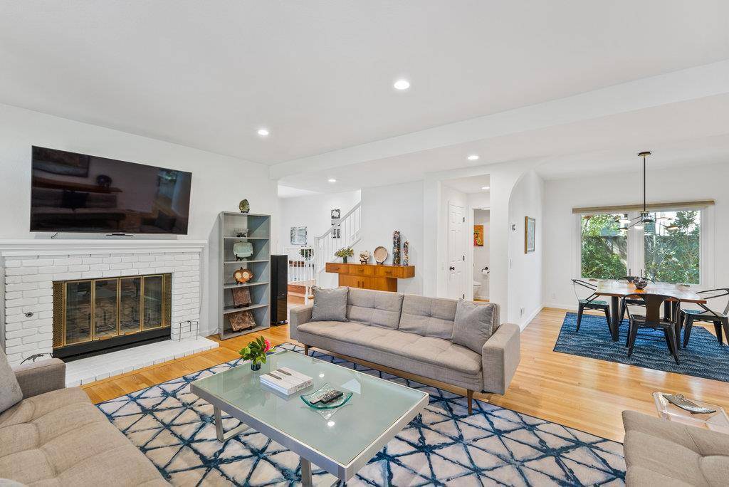 Santa Cruz, CA 95065,3696 Tiffani CT