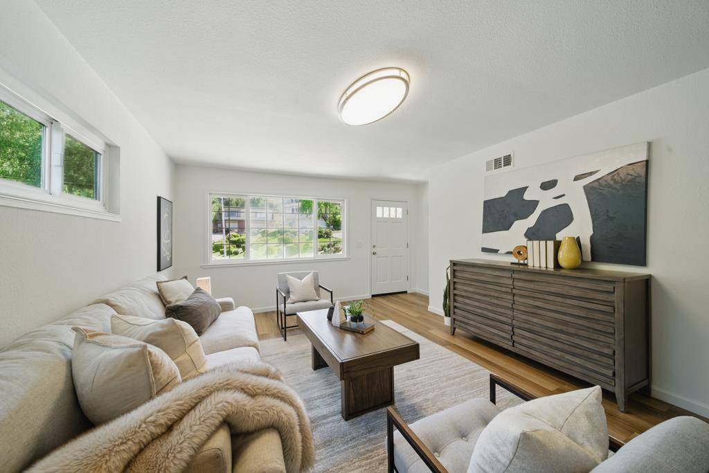 San Mateo, CA 94403,122124 44th AVE