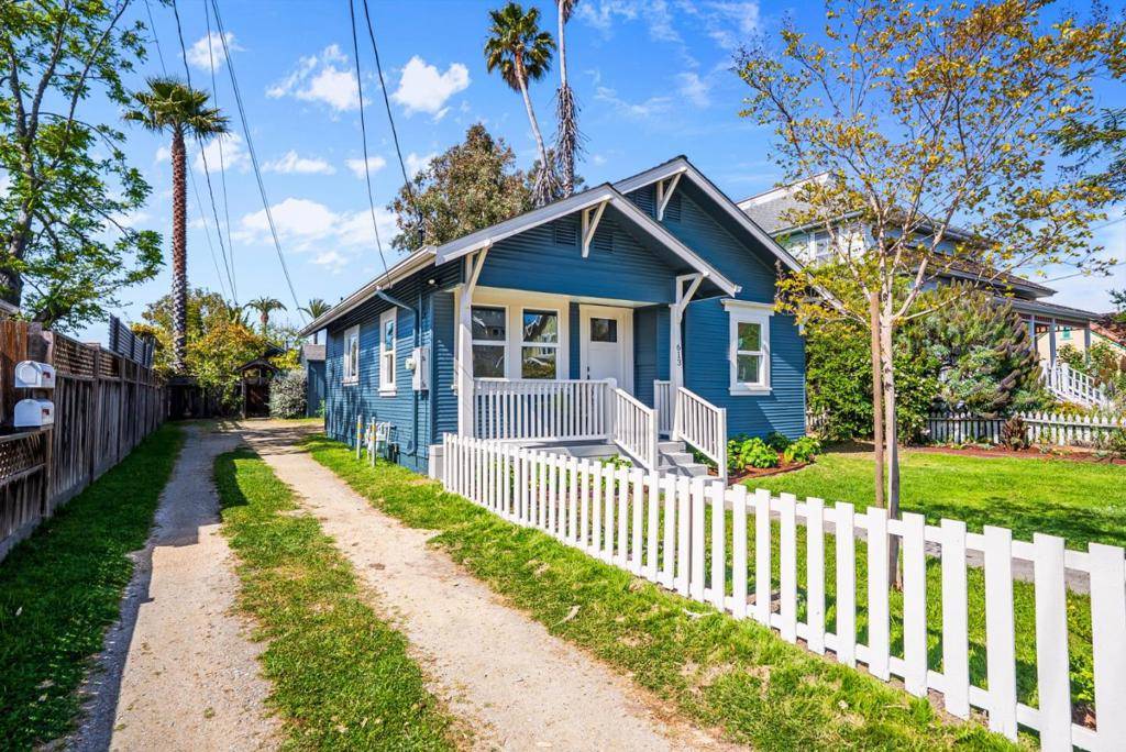 Santa Cruz, CA 95062,613 Windsor ST