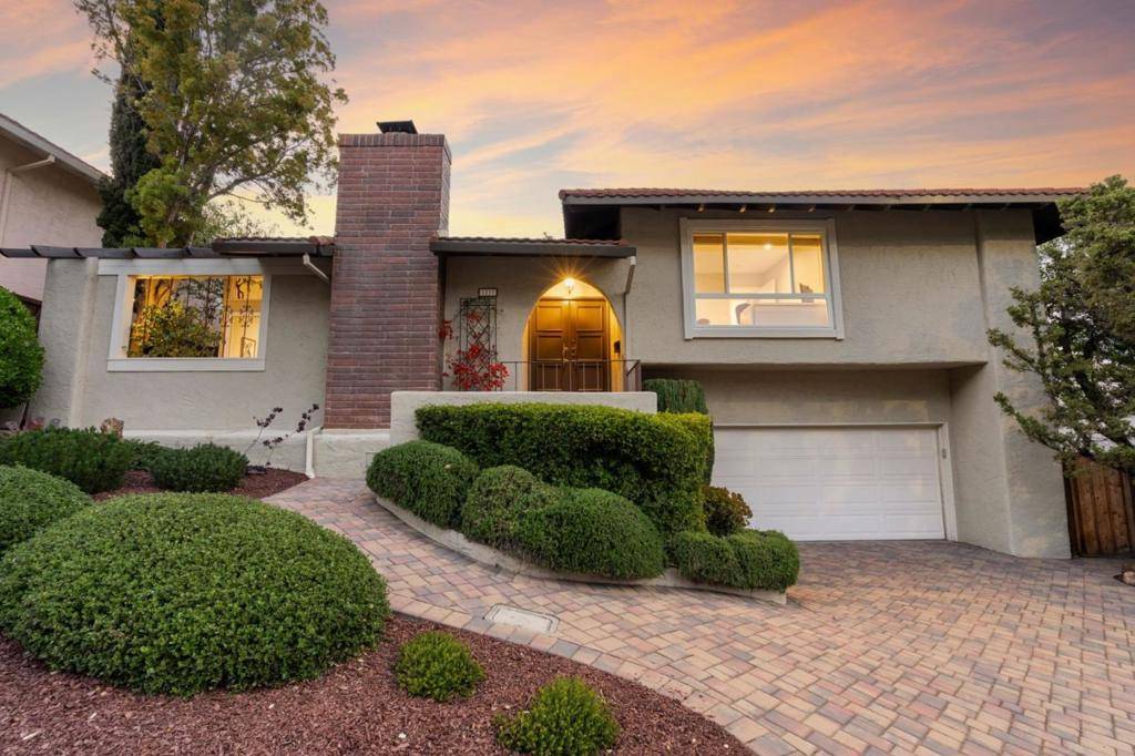 San Carlos, CA 94070,1217 Greenbrier RD