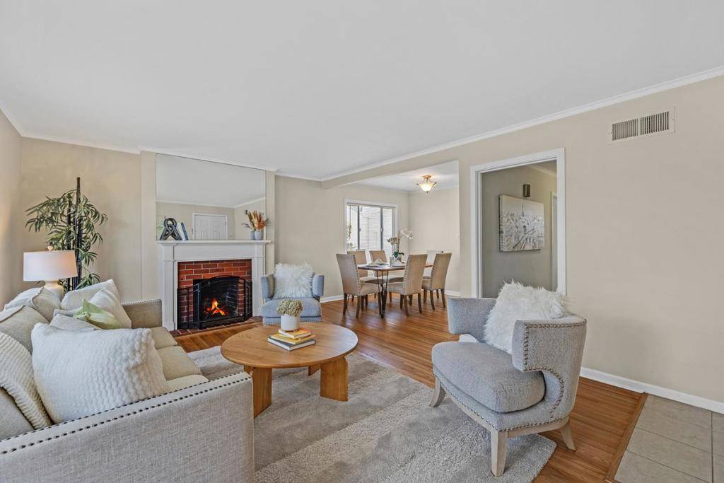South San Francisco, CA 94080,137 Rockwood DR