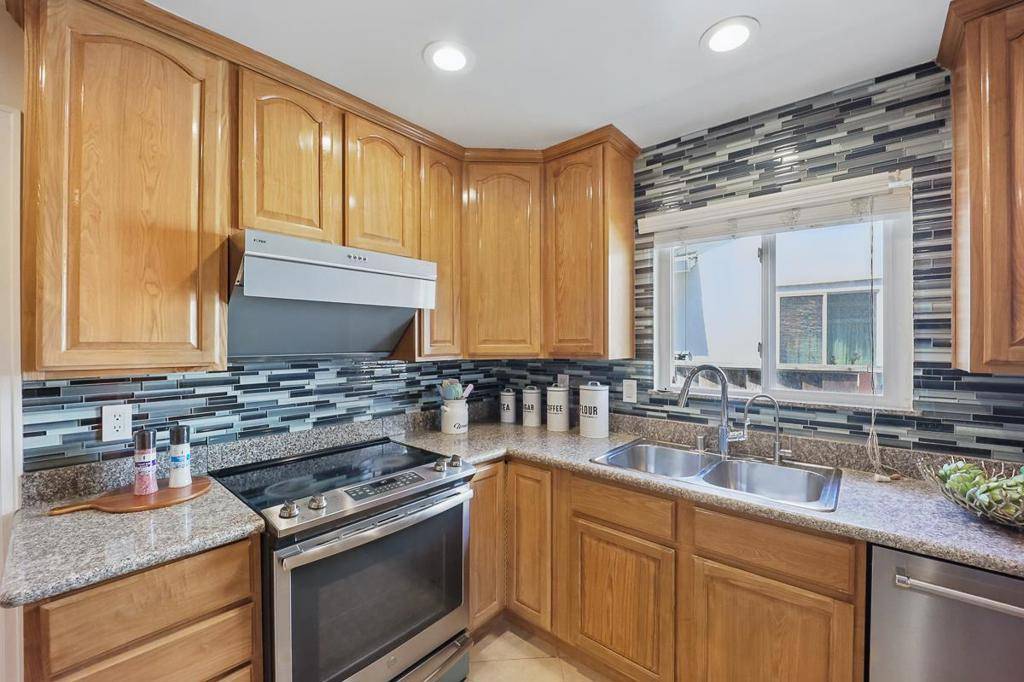 Santa Clara, CA 95051,1941 Briarwood DR