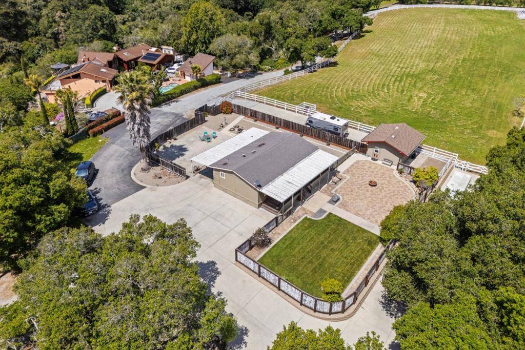 Santa Cruz, CA 95065,3485 Stable LN