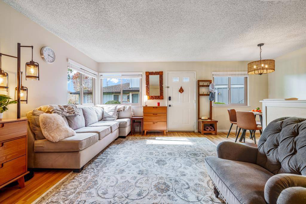 Capitola, CA 95010,1133 Callas LN #2
