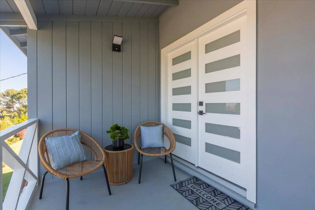 Belmont, CA 94002,1630 Prospect ST