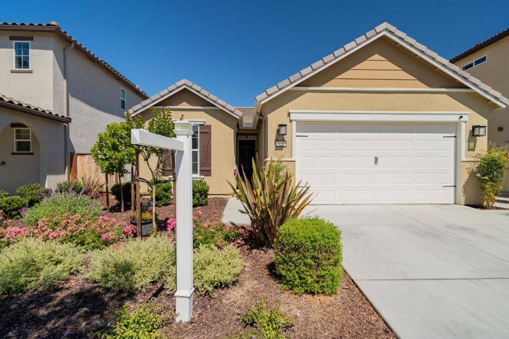Hollister, CA 95023,525 Alicante DR
