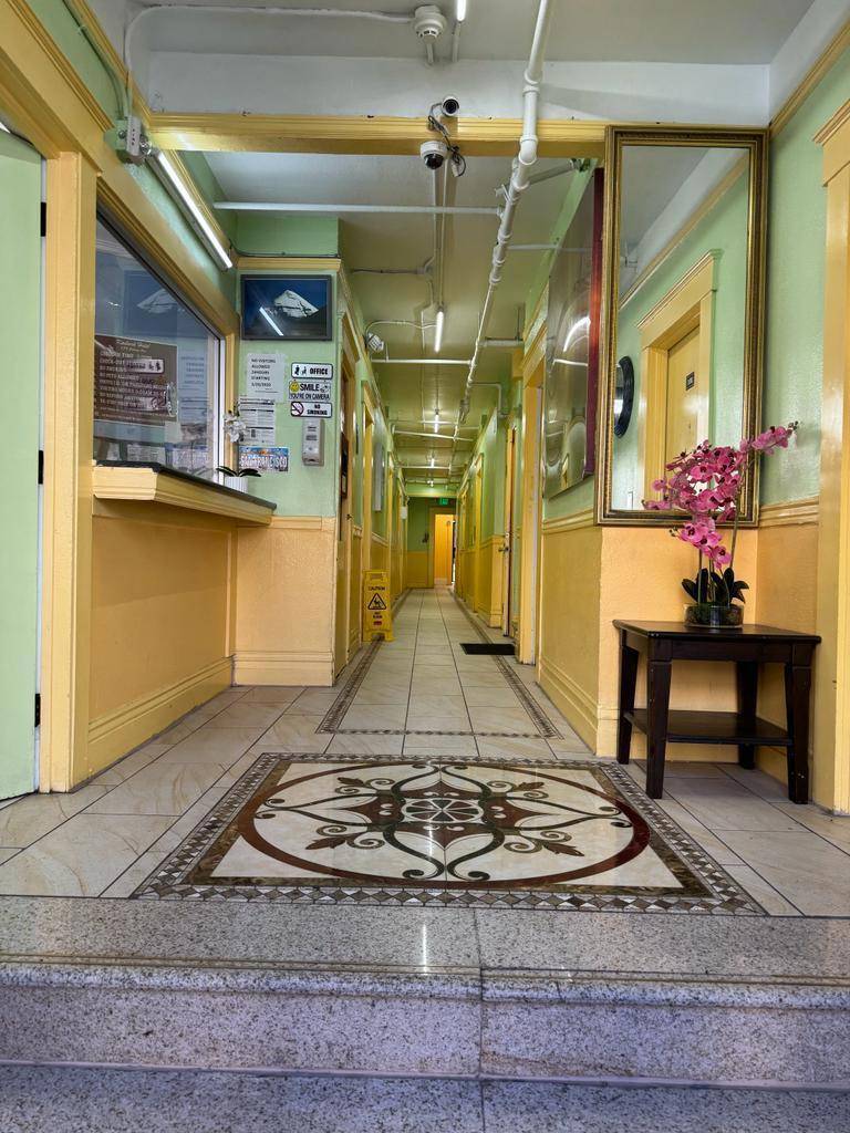 San Francisco, CA 94103,179 Julian AVE