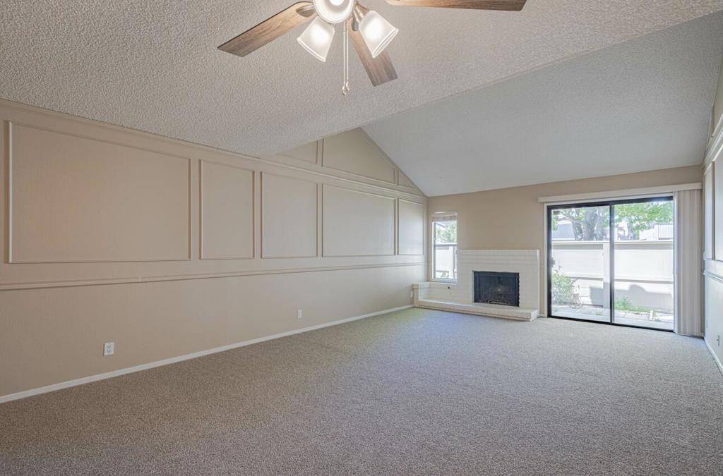 Salinas, CA 93906,1840 Cherokee DR #1