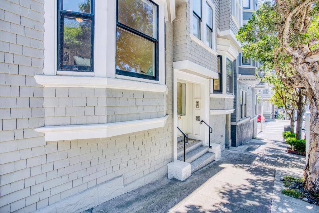 San Francisco, CA 94115,256 Presidio AVE #2
